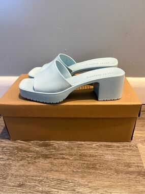 Steve Madden Sandals